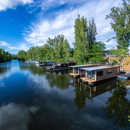 Prague Bay Houseboats Hotel Екстериор снимка