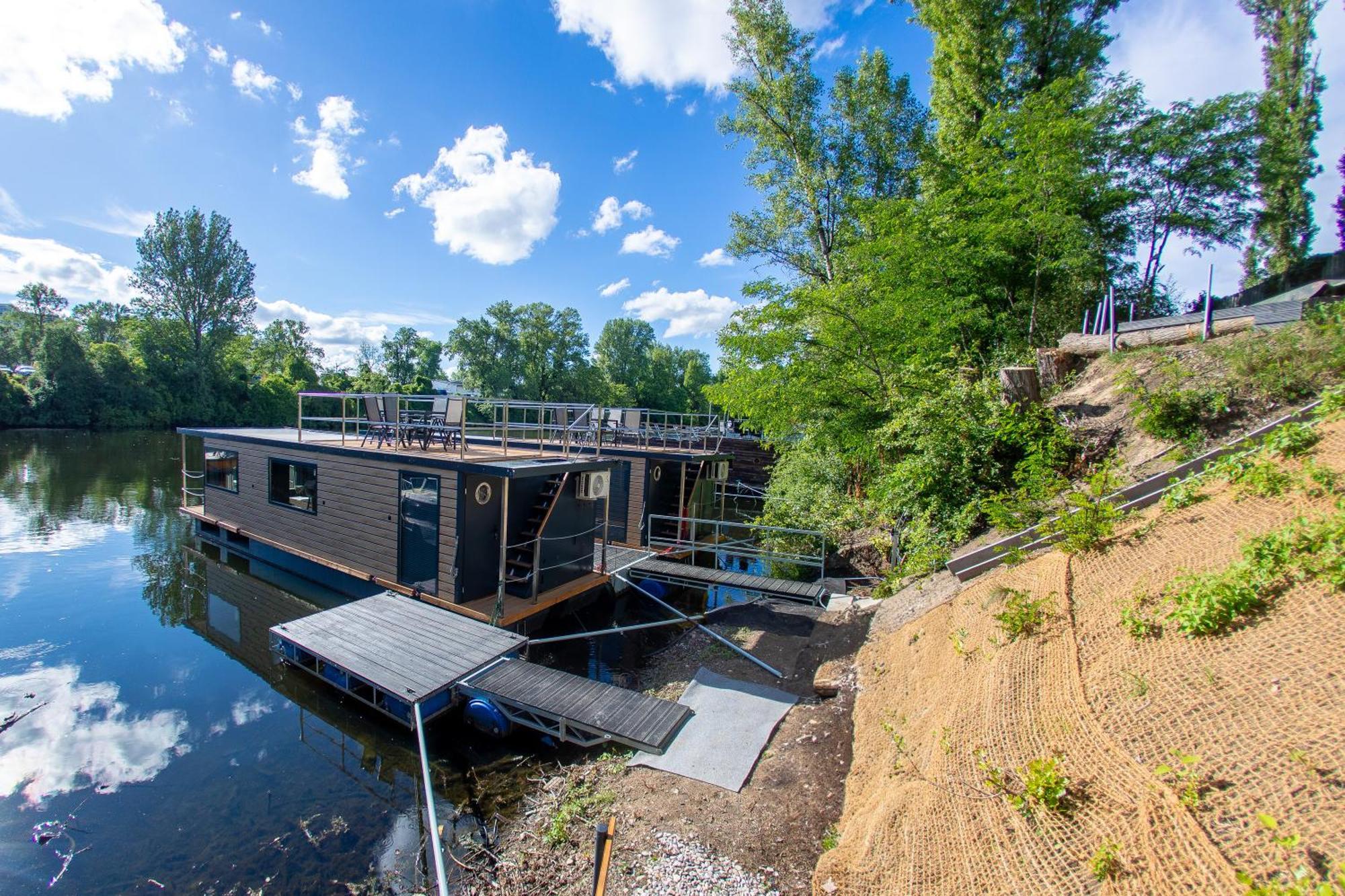 Prague Bay Houseboats Hotel Екстериор снимка