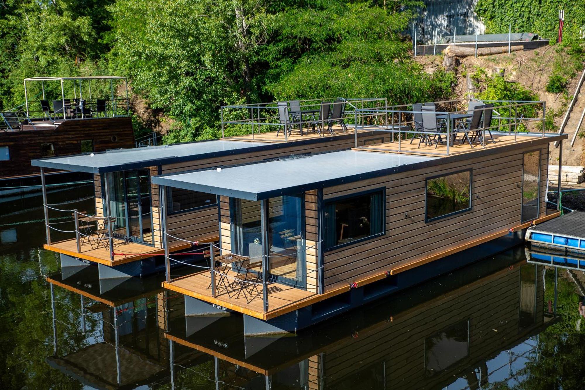 Prague Bay Houseboats Hotel Екстериор снимка