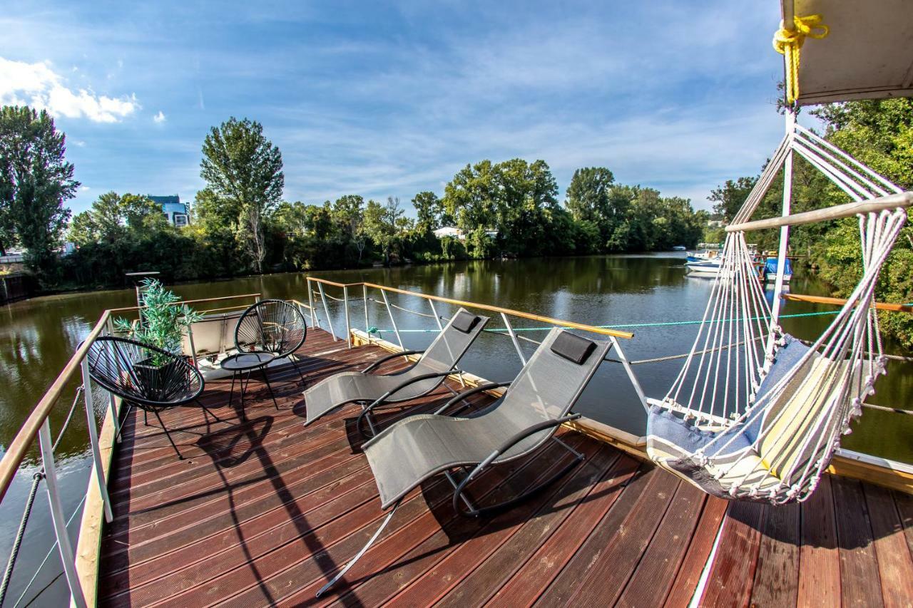 Prague Bay Houseboats Hotel Екстериор снимка